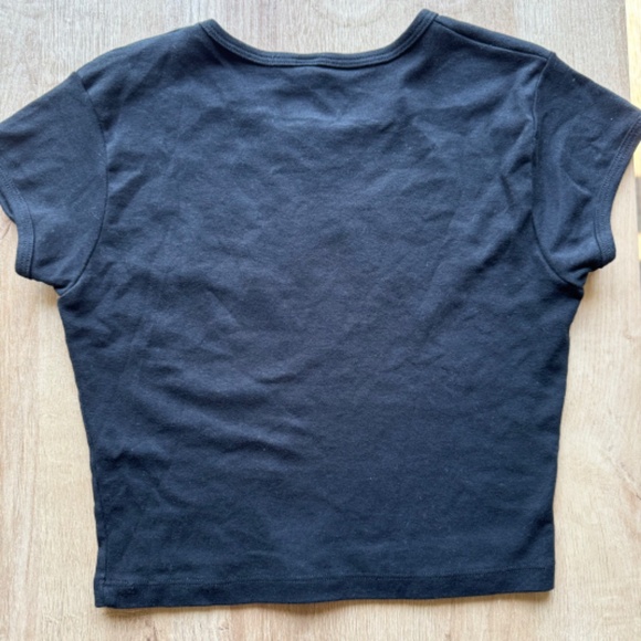 Never Worn H4C Black Graphic Cropped Baby Tee - Picture 7 of 8